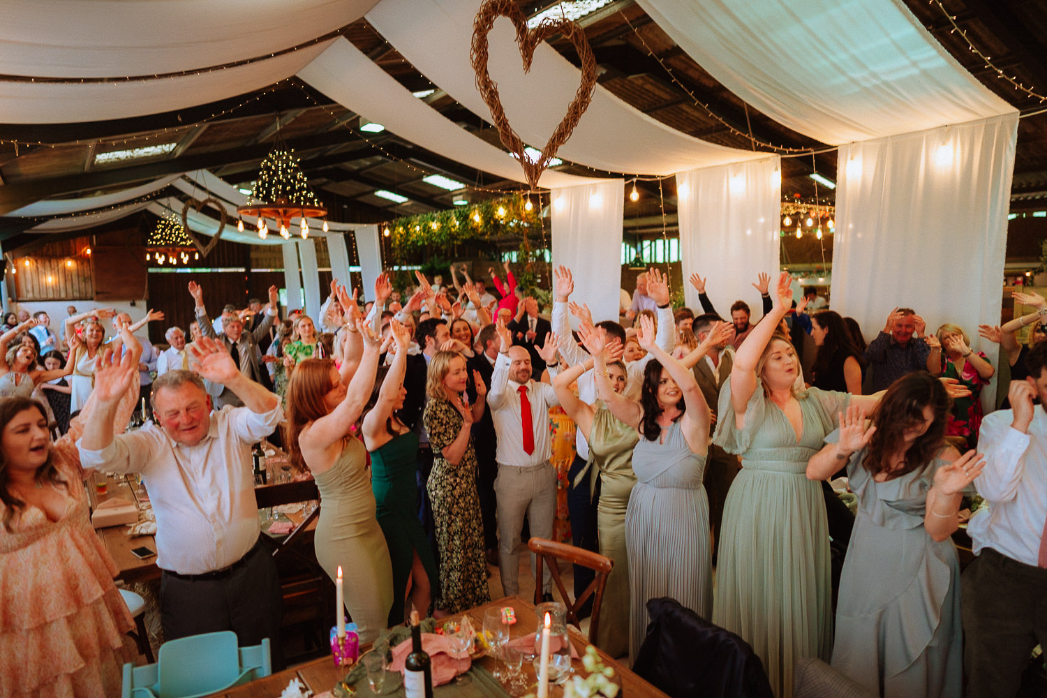 SUGAR LOAF BARN WEDDING PHOTOGRAPHY 031 SUGAR LOAF BARN WEDDING PHOTOGRAPHY 031
